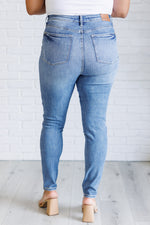 Judy Blue Justine High Rise Control Top Contrast Wash Skinny Jeans