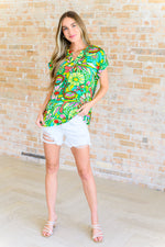 Lizzy Cap Sleeve Top in Retro Green Floral