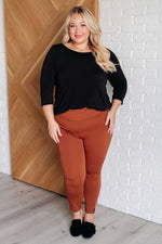 Magic Ankle Crop Skinny Pants in Rust