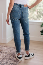 Judy Blue Payton Pull On Denim Joggers in Medium Wash