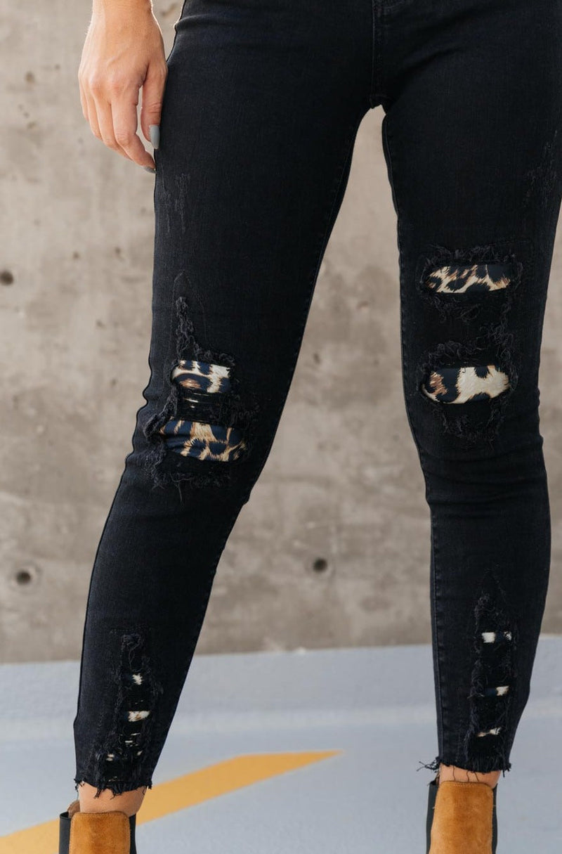 Judy Blue Into The Wild Distressed Skinny Jeans