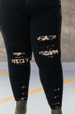 Judy Blue Into The Wild Distressed Skinny Jeans