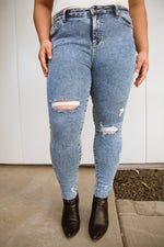 Judy Blue Acid Wash Destroyed Hem Skinny Jeans