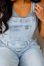 Judy Blue Annabelle Distressed Straight Leg Overalls