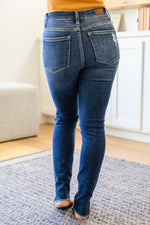 Judy Blue Annalise Slanted Raw Hem Skinny Jeans