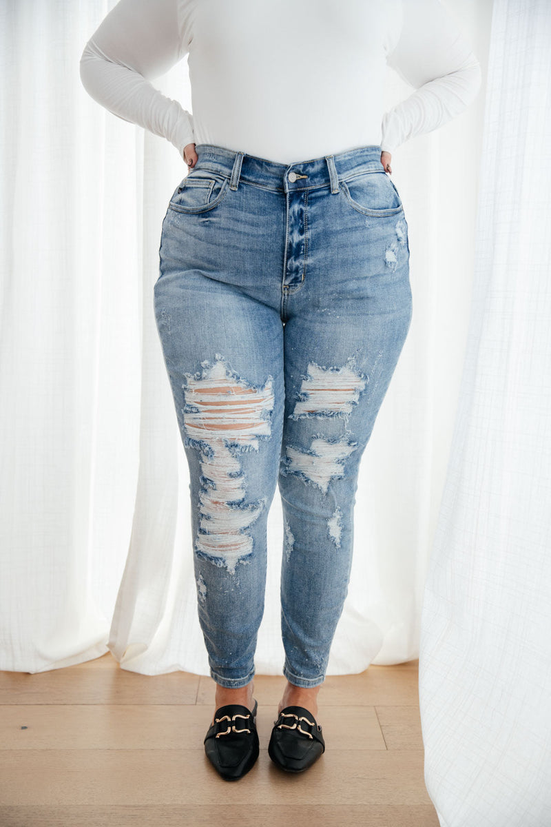 Judy Blue Bleach Splash Destroyed Skinnies