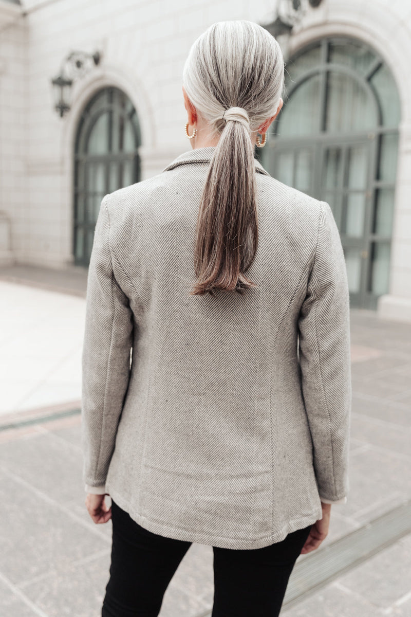 Feminine Boyfriend Blazer in Herringbone