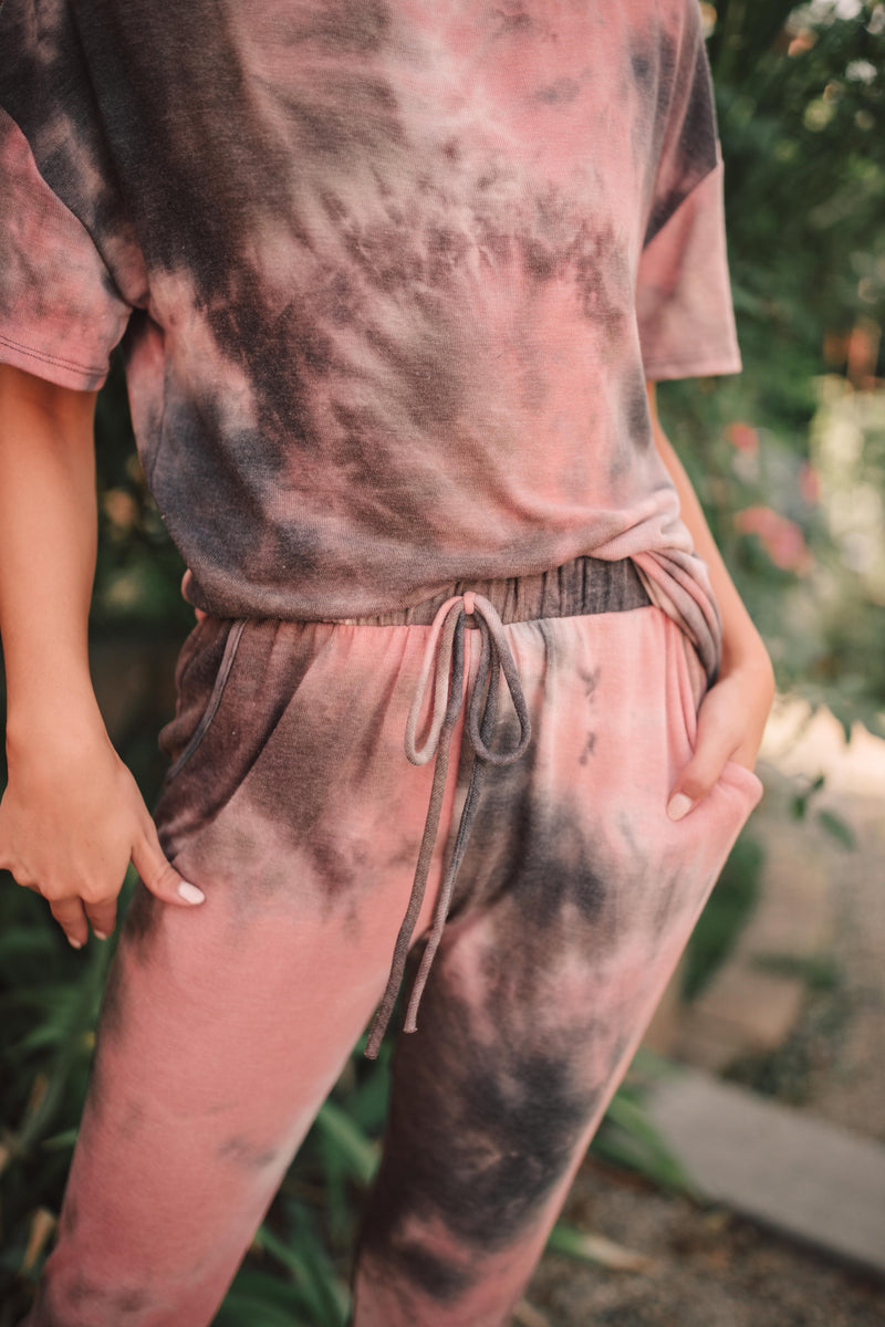 Forgotten Dreams Tie Dye Joggers In Mauve