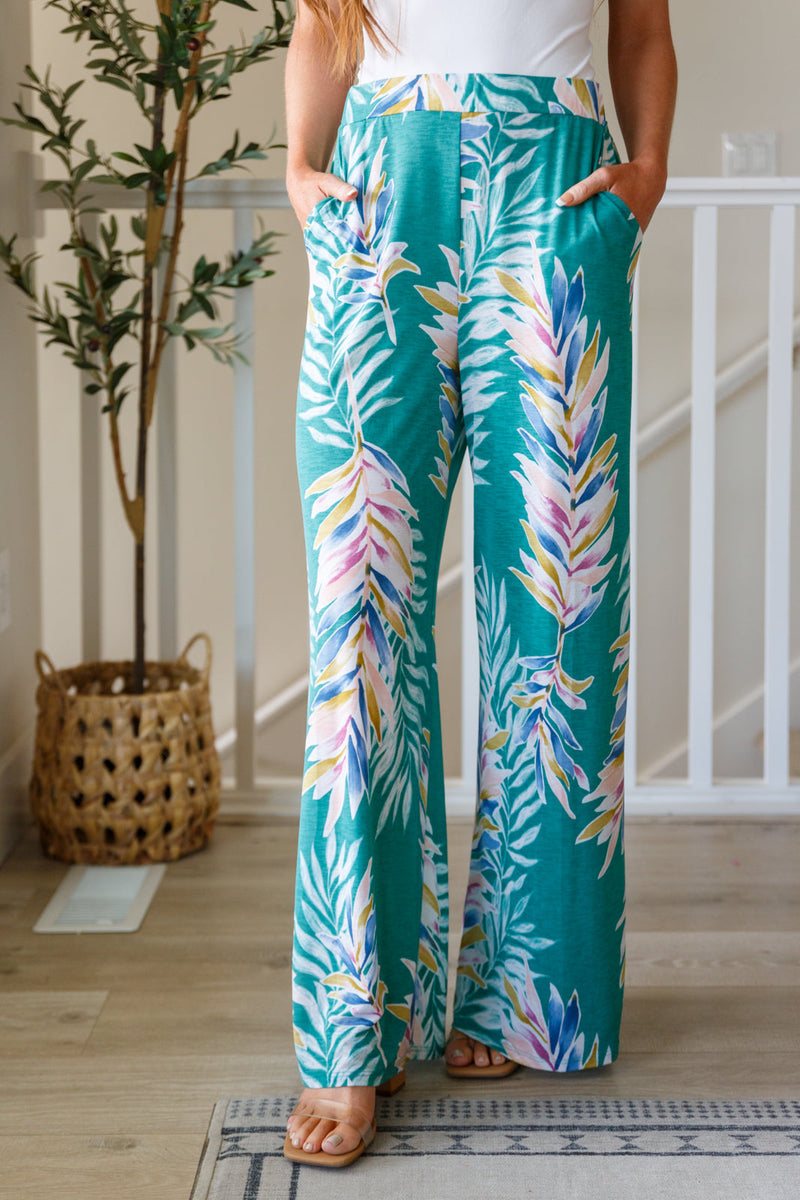 Hawaiiana Floral Print Pants