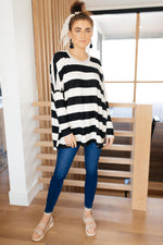 Horizontal Lines Top in Black