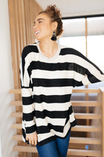 Horizontal Lines Top in Black