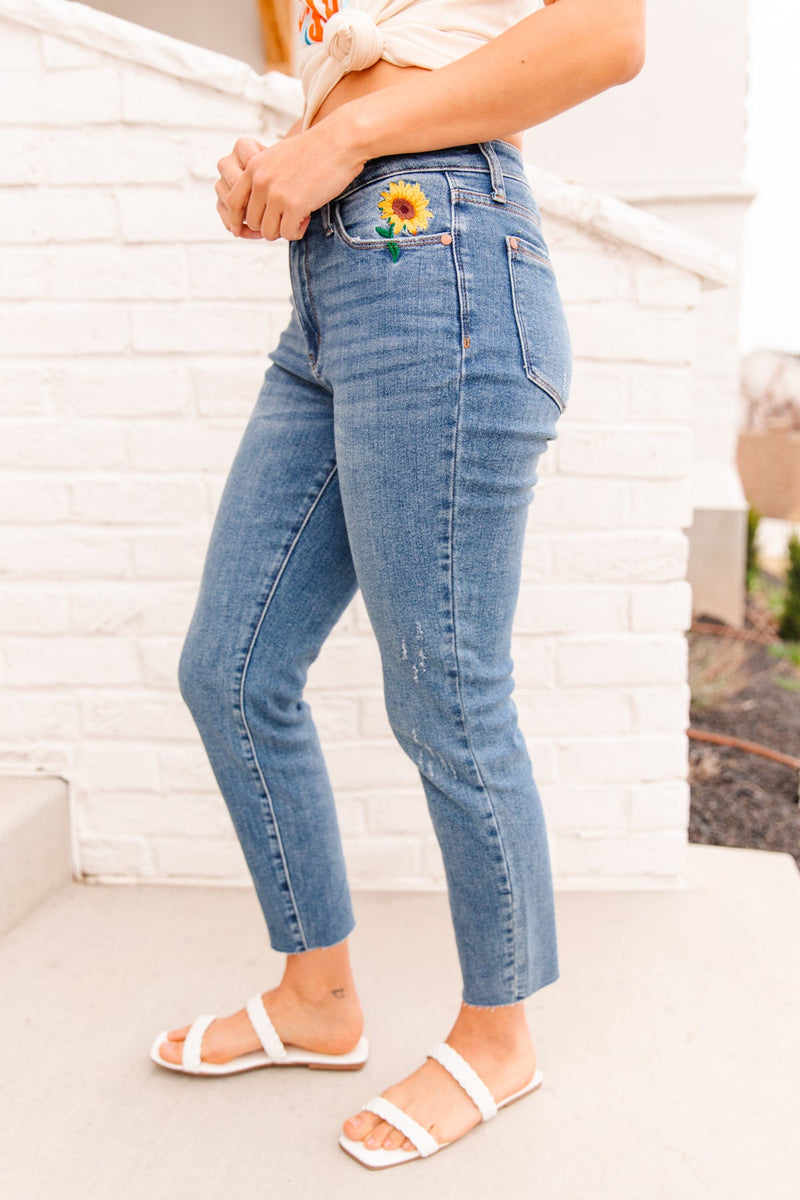 Judy Blue Hi-Rise Relaxed Sunflower Embroidery Jeans