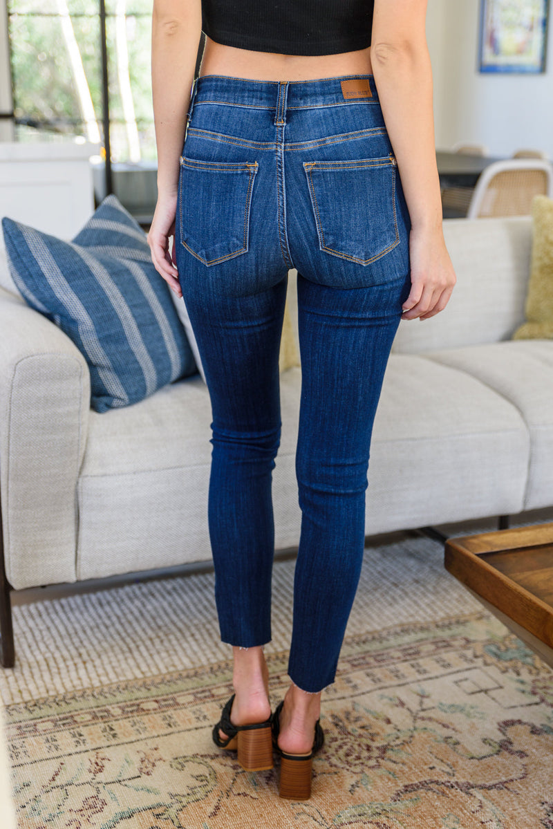 Judy Blue Jill Mid-Rise Classic Skinny