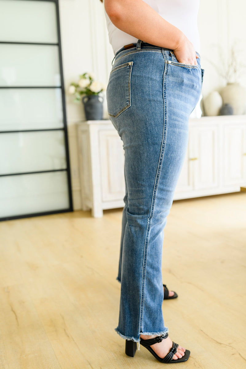 Judy Blue Joey Crossover Straight Leg Dad Jeans