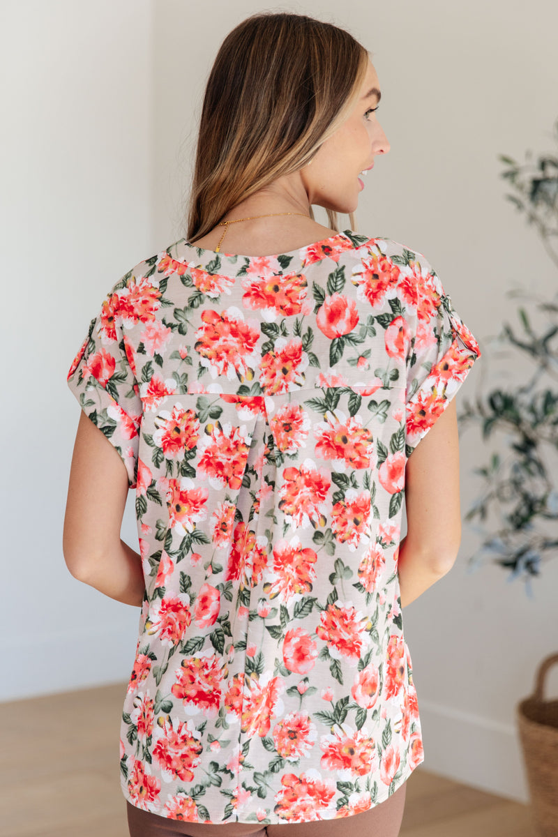 Lizzy Cap Sleeve Top in Coral and Beige Floral