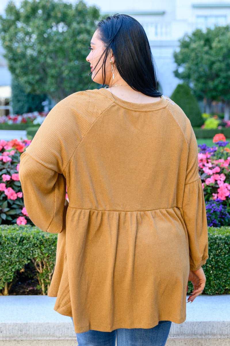 Melrose Ribbed Knit Raglan Tunic In Mustard