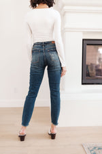 Judy Blue Mid-Rise Destroyed Relaxed Fit Jeans