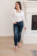 Judy Blue Mid-Rise Destroyed Relaxed Fit Jeans