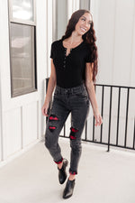 Judy Blue Plaid Peek-A-Boo Jeans in Charcoal