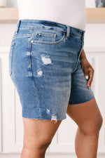 Judy Blue Straight Edge Dark Wash Shorts