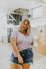 Sunday Mornings V-Neck Tee In Lavender