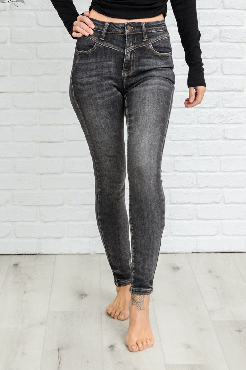 Judy Blue Tabitha Front Yoke Skinny Black Wash Jeans