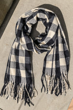 Way Back Buffalo Check Scarf In Black