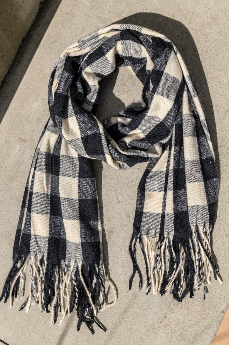 Way Back Buffalo Check Scarf In Black