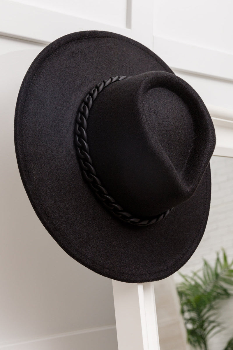 Zaya Black Wide Brim Fedora With Chain Trim