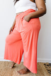 Go Get 'Em Gaucho Pants In Coral